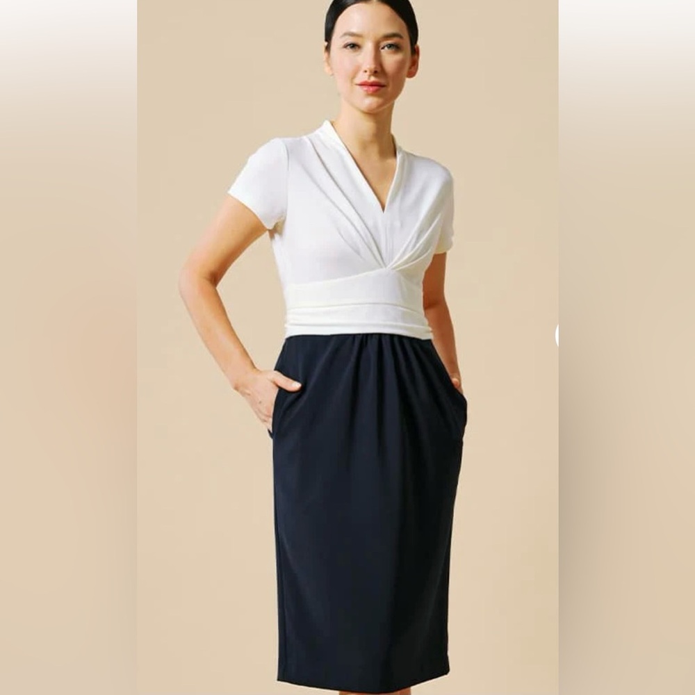 Kayme Japan Two-tone Jersey White and Navy Dress l Machine-Washable Stretch US 2